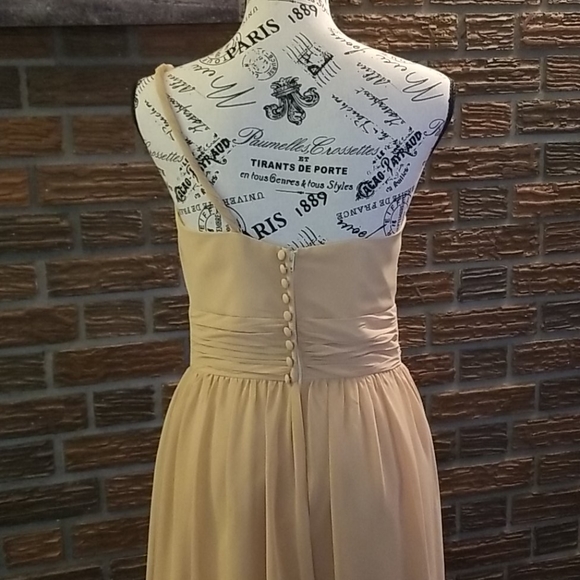 Alfred Angelo long one shoulder gold dress - Picture 3 of 5